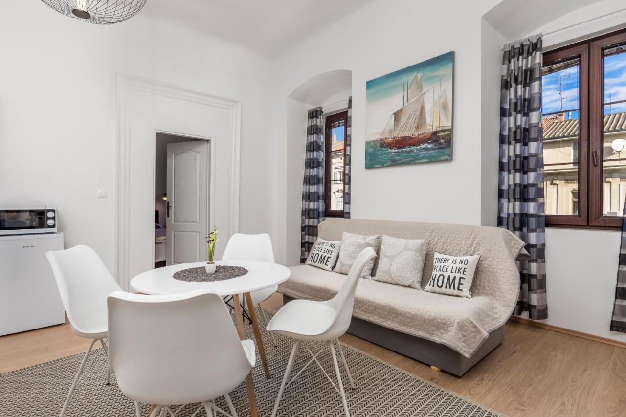 Apartment Doris ริเยกา ภายนอก รูปภาพ