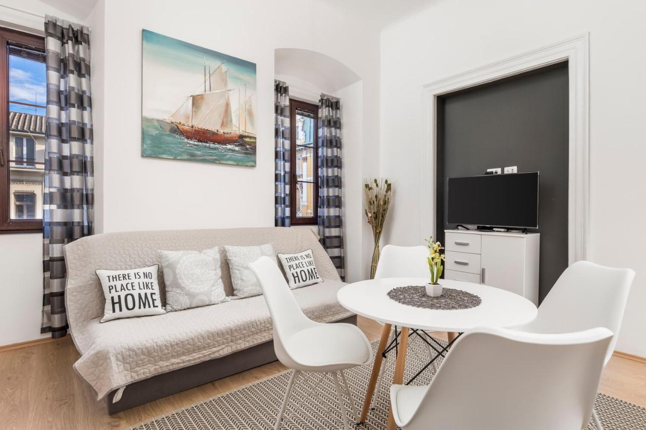 Apartment Doris ริเยกา ภายนอก รูปภาพ
